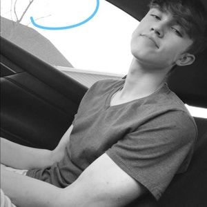 Meet your Posher, Gage